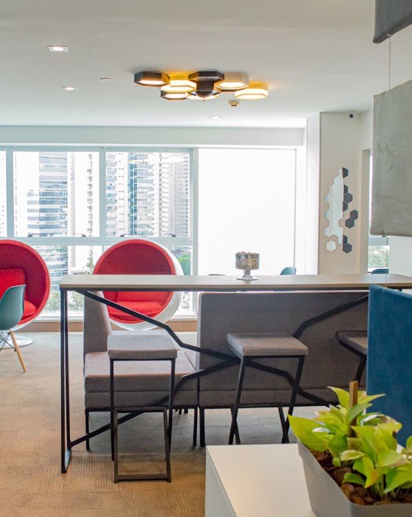 Quais as vantagens e desvantagens do home office?